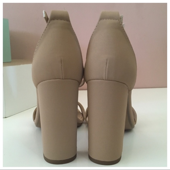 Charlotte Russe Nude Dress Sandals - Picture 5 of 7